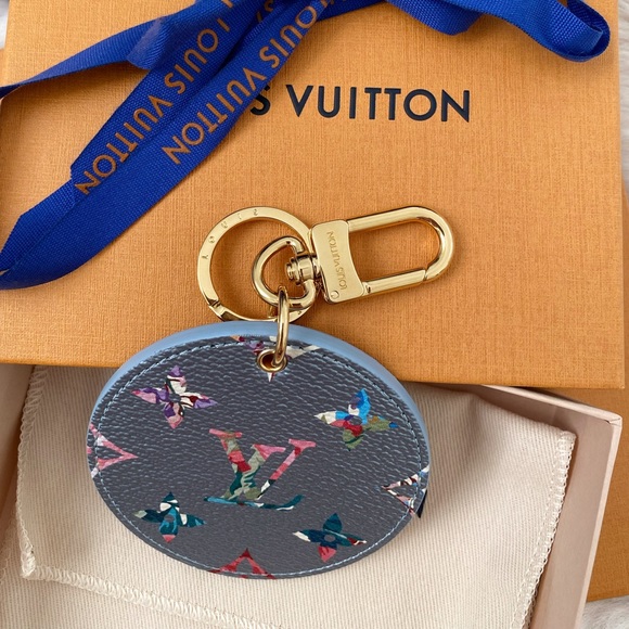 NEW Louis Vuitton Illustre Garden Bag Charm Key Holder Limited Edition, M00877 - Picture 6 of 11